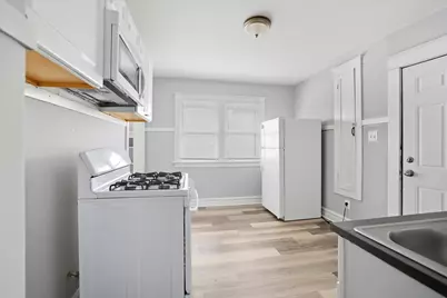 2701 N 39th St #2703, Milwaukee, WI 53210 - Photo 5