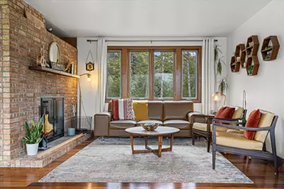 6465 N Santa Monica Blvd, Fox Point, WI 53217 - Photo 15