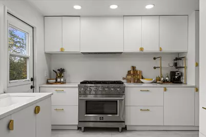 6465 N Santa Monica Blvd, Fox Point, WI 53217 - Photo 29