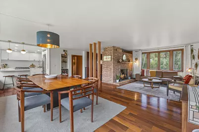 6465 N Santa Monica Blvd, Fox Point, WI 53217 - Photo 21