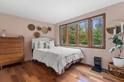 6465 N Santa Monica Blvd, Fox Point, WI 53217 - Photo 33