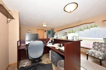 N116W15830  Main St, Germantown, WI 53022 - Photo 9