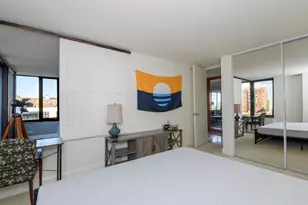 929 N Astor St, Milwaukee, WI 53202 - Photo 17