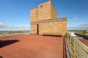 929 N Astor St, Milwaukee, WI 53202 - Photo 37