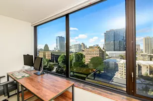 929 N Astor St, Milwaukee, WI 53202 - Photo 21