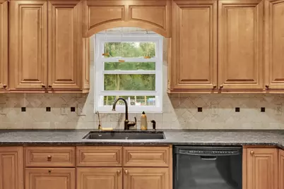 W2585  Long Meadow Dr, Lafayette, WI 53121 - Photo 13