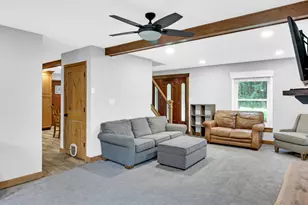 W2585 Long Meadow Dr, Lafayette, WI 53121 - Photo 5