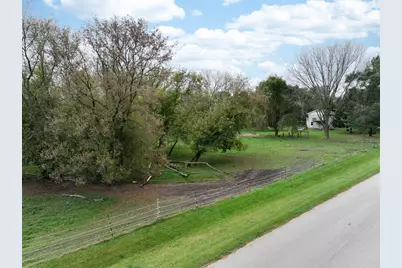 W2585  Long Meadow Dr, Lafayette, WI 53121 - Photo 37