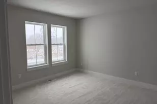 N50W19615 Tamarind Wy, Menomonee Falls, WI 53051 - Photo 13