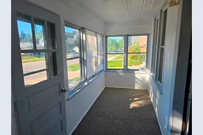 2507 N 10th St, Sheboygan, WI 53083 - Photo 9