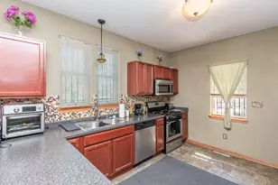 2301 W Garfield Ave, Milwaukee, WI 53205 - Photo 5