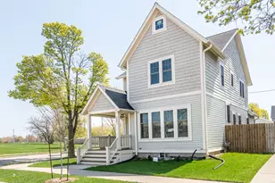 2301 W Garfield Ave, Milwaukee, WI 53205 - Photo 1