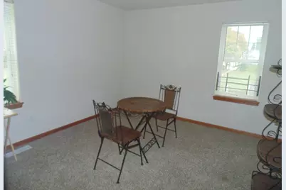 2301 W Garfield Ave, Milwaukee, WI 53205 - Photo 15