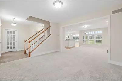 788  Black Squirrel Ct, Richfield, WI 53033 - Photo 9