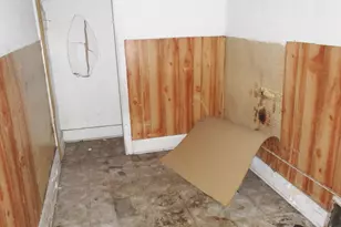 2364 N 21st St, Milwaukee, WI 53206 - Photo 5