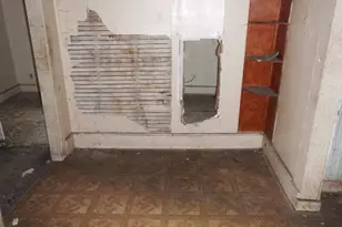 2364 N 21st St, Milwaukee, WI 53206 - Photo 7