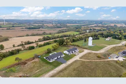 234  Watertower Cir, Iron Ridge, WI 53035 - Photo 19