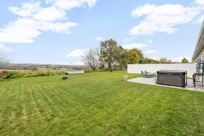234  Watertower Cir, Iron Ridge, WI 53035 - Photo 25