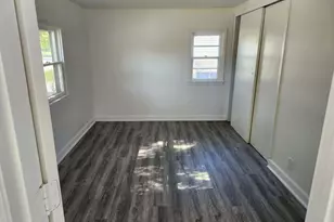 1426 Johnson Ave, Racine, WI 53402 - Photo 7