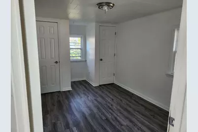 1426  Johnson Ave, Racine, WI 53402 - Photo 5