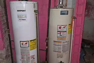 945 N Memorial Dr, Racine, WI 53404 - Photo 7