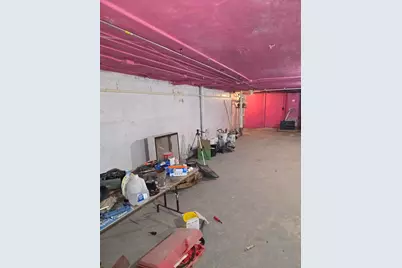 945 N Memorial Dr, Racine, WI 53404 - Photo 11