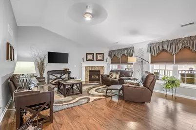 1203  Woodbury Cmn #D, Waukesha, WI 53189 - Photo 27