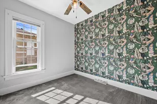 2961 S Delaware Ave, Milwaukee, WI 53207 - Photo 11