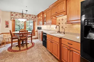 18675 St Andrew Ln, Brookfield, WI 53045 - Photo 13