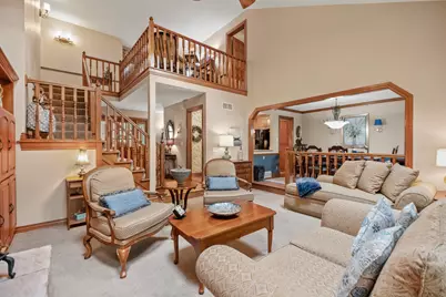 18675  St Andrew Ln #B, Brookfield, WI 53045 - Photo 7