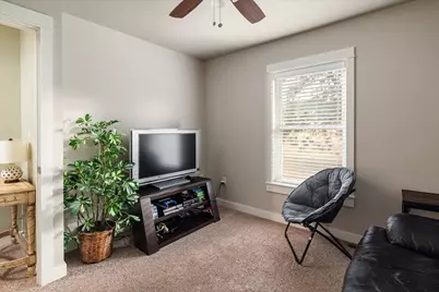 450  Coronado Cir, Onalaska, WI 54650 - Photo 23