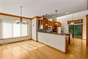 3402 Turnberry Oak Dr, Waukesha, WI 53188 - Photo 7