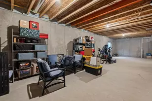 N55W20134 Magnolia Ln, Menomonee Falls, WI 53051 - Photo 31