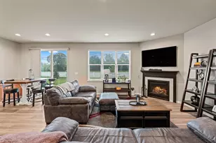 N55W20134 Magnolia Ln, Menomonee Falls, WI 53051 - Photo 3