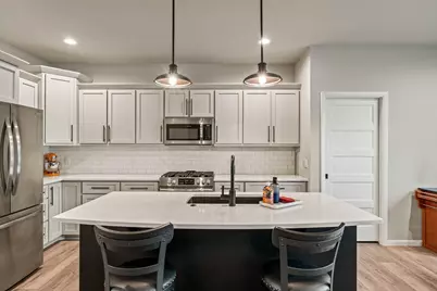 N55W20134  Magnolia Ln, Menomonee Falls, WI 53051 - Photo 9