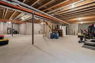 N55W20134 Magnolia Ln, Menomonee Falls, WI 53051 - Photo 29