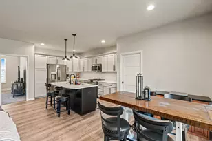 N55W20134 Magnolia Ln, Menomonee Falls, WI 53051 - Photo 15