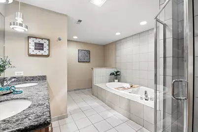 741 N Milwaukee St #903, Milwaukee, WI 53202 - Photo 13