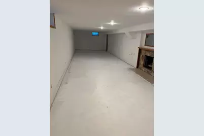 200 N 165th St, Brookfield, WI 53005 - Photo 25