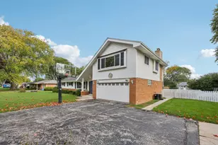 200 N 165th St, Brookfield, WI 53005 - Photo 3