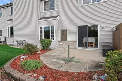 3482 W Sycamore St, Franklin, WI 53132 - Photo 33