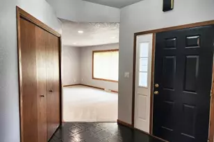 5308 Quail Ct, Sheboygan, WI 53083 - Photo 11