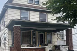 1041 College Ave, Racine, WI 53403 - Photo 1