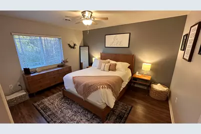 1278  Meadowbrook Dr #2, Cleveland, WI 53015 - Photo 15