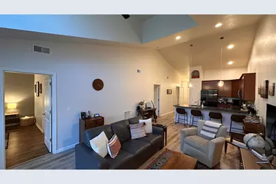 1278  Meadowbrook Dr #2, Cleveland, WI 53015 - Photo 19