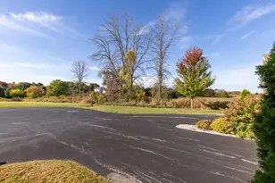 1278 Meadowbrook Dr, Cleveland, WI 53015 - Photo 25