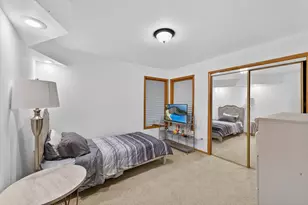 2139 E Leroy Ave, Saint Francis, WI 53235 - Photo 21