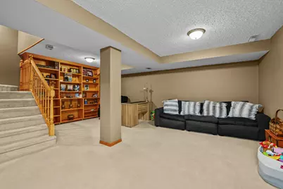 939  Sunset Pl, Onalaska, WI 54650 - Photo 19