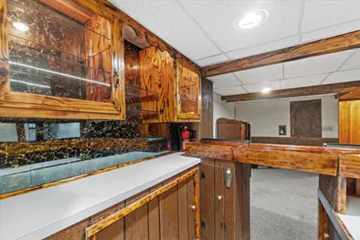 7911 W Cold Spring Rd, Greenfield, WI 53220 - Photo 31