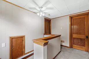 7911 W Cold Spring Rd, Greenfield, WI 53220 - Photo 21